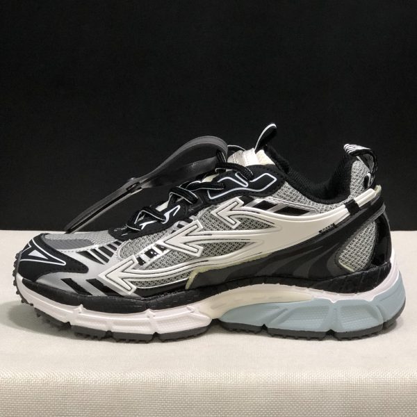 13·1-scaled-1.jpg OFF-WHITE Be Right Back