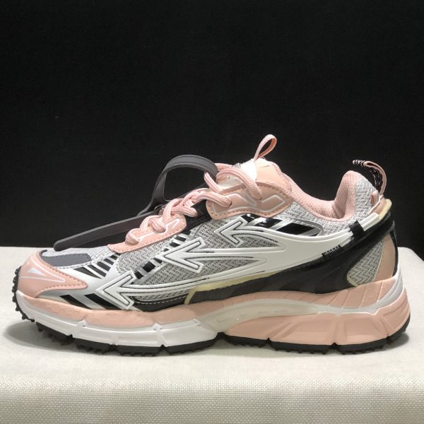1·1-scaled-1.jpg OFF-WHITE Be Right Back