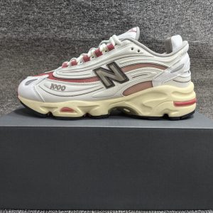 New Balance 1000