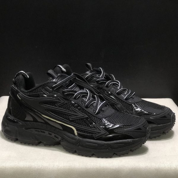 2·3-scaled-1.jpg OFF-WHITE Be Right Back