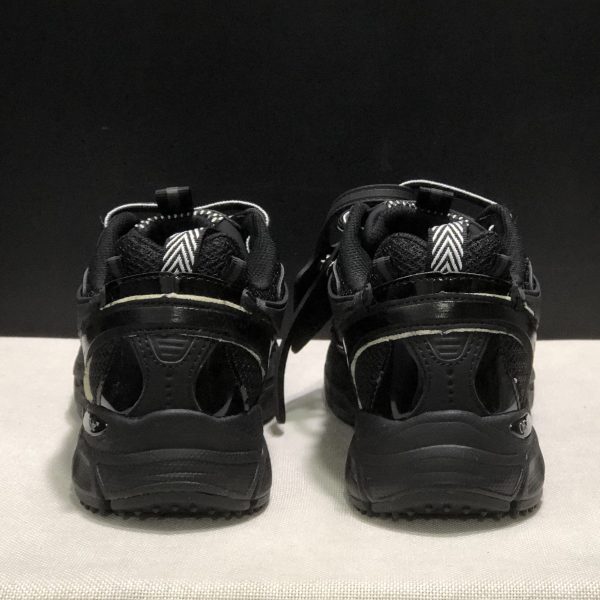 2·5-scaled-1.jpg OFF-WHITE Be Right Back