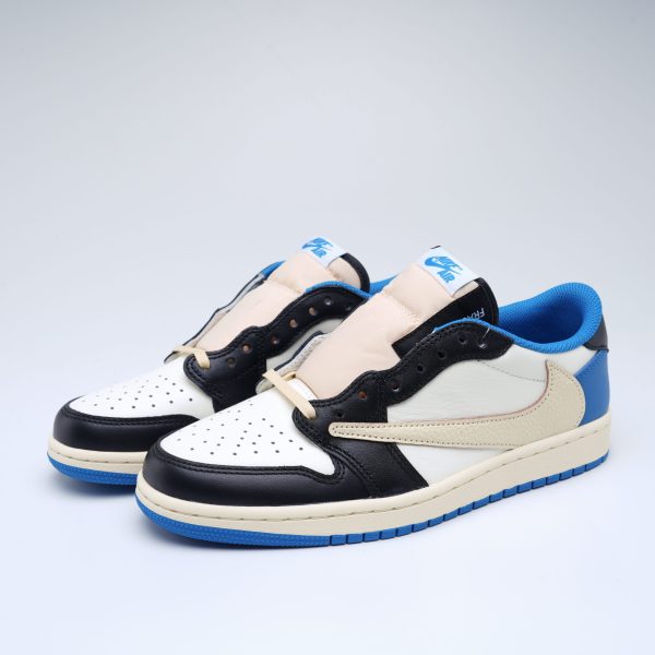 Jordan 1 Retro Low OG SP Fragment X Travis Scott