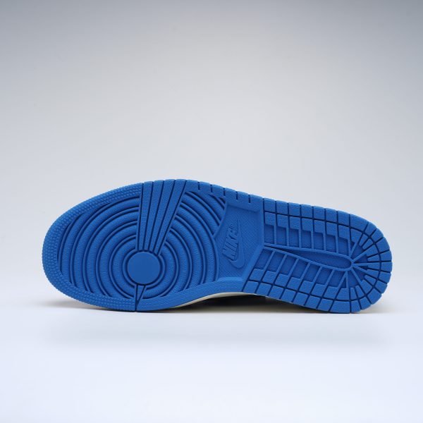 Jordan 1 Retro Low OG SP Fragment X Travis Scott