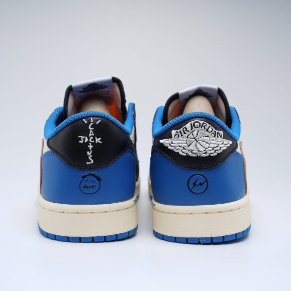 Jordan 1 Retro Low OG SP Fragment X Travis Scott