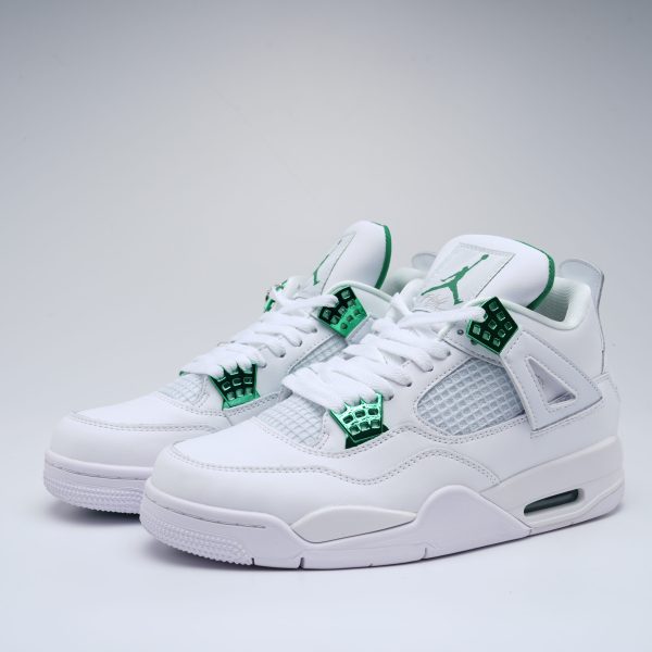 Air Jordan 4 Retro 'Metallic Green'